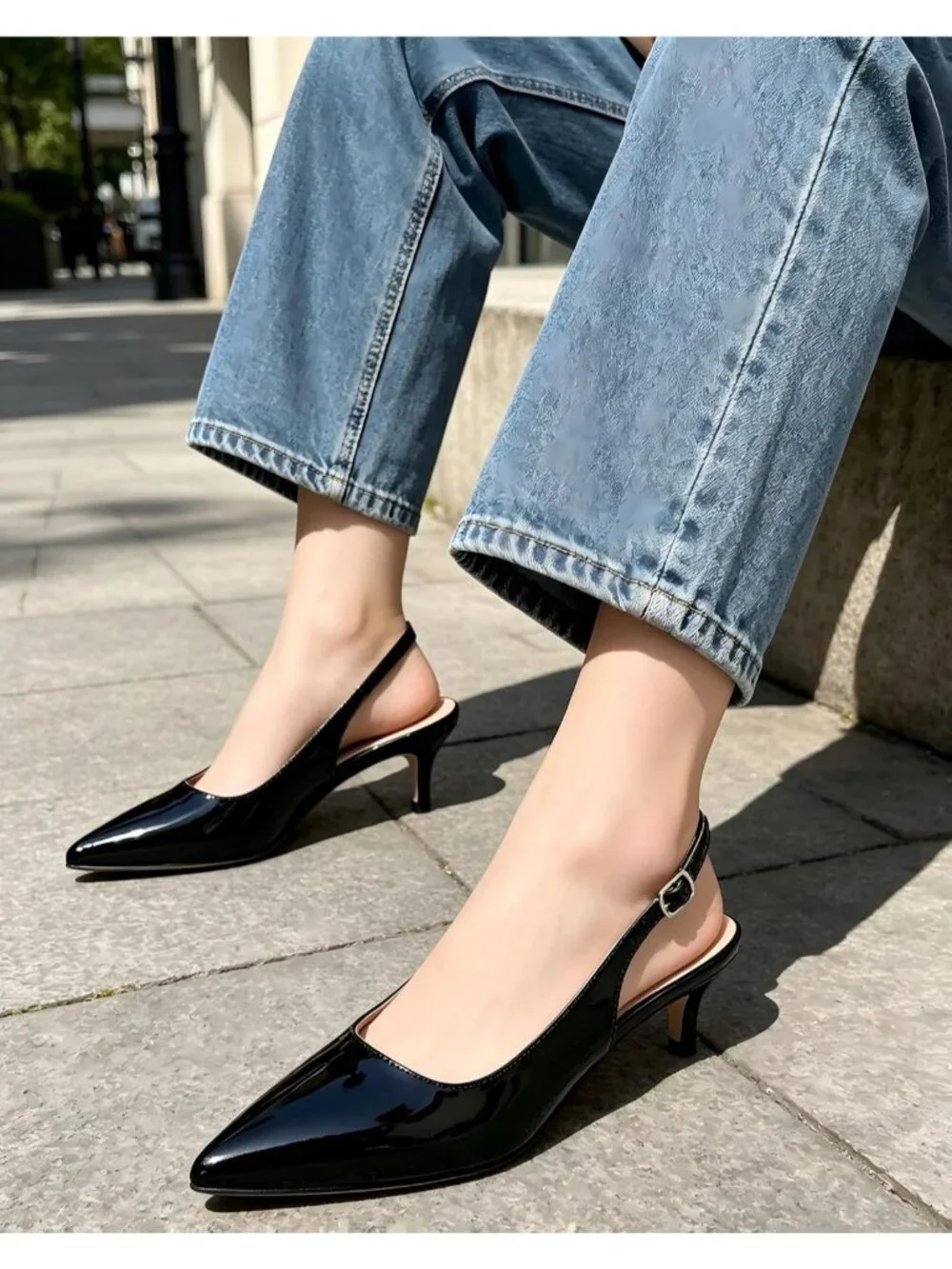 Women's Black Patent Slingback Pump Closed Toe Elegant Low Kitten Heel Shoes